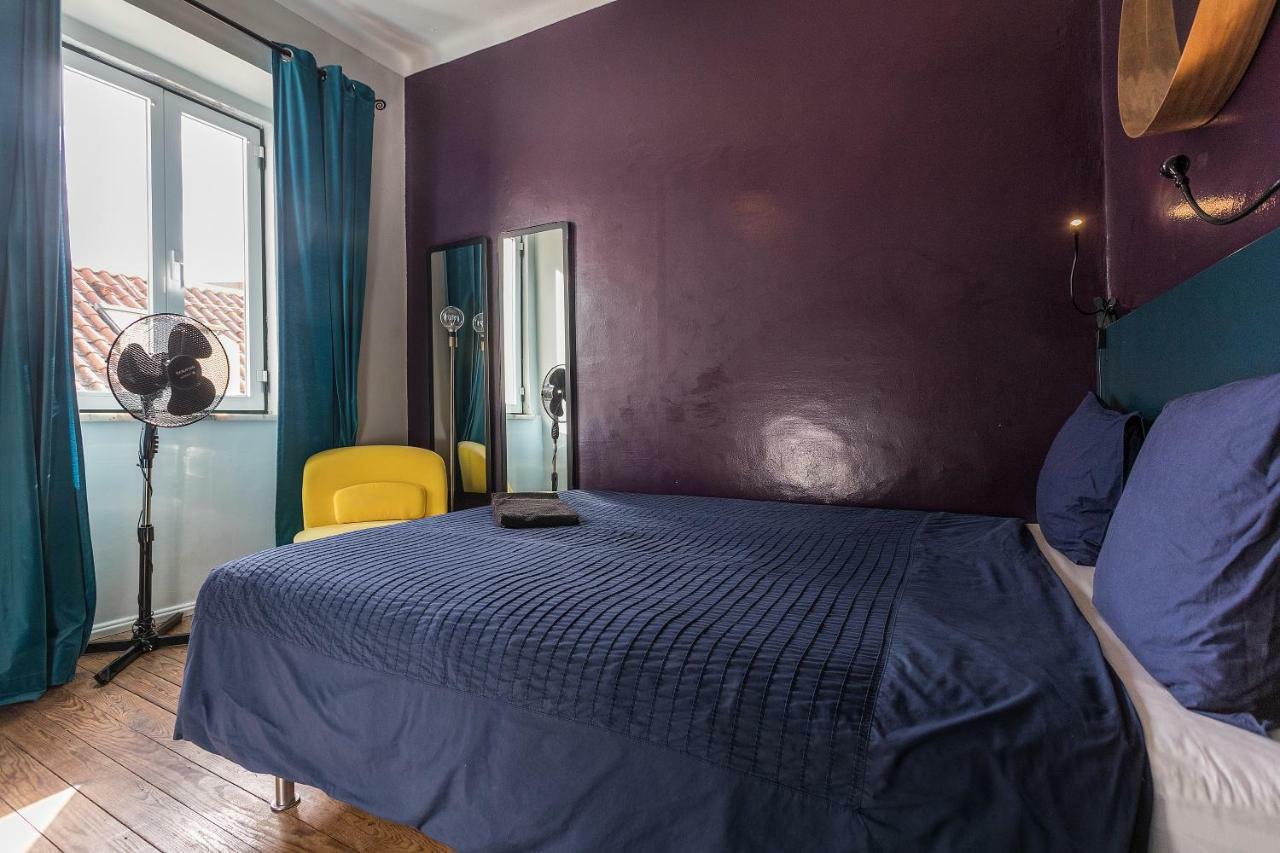 Chiado Bairro Alto, Bright And Newly Renovated 3 Bedroom Apartment, Lisbon Historical Center Luaran gambar