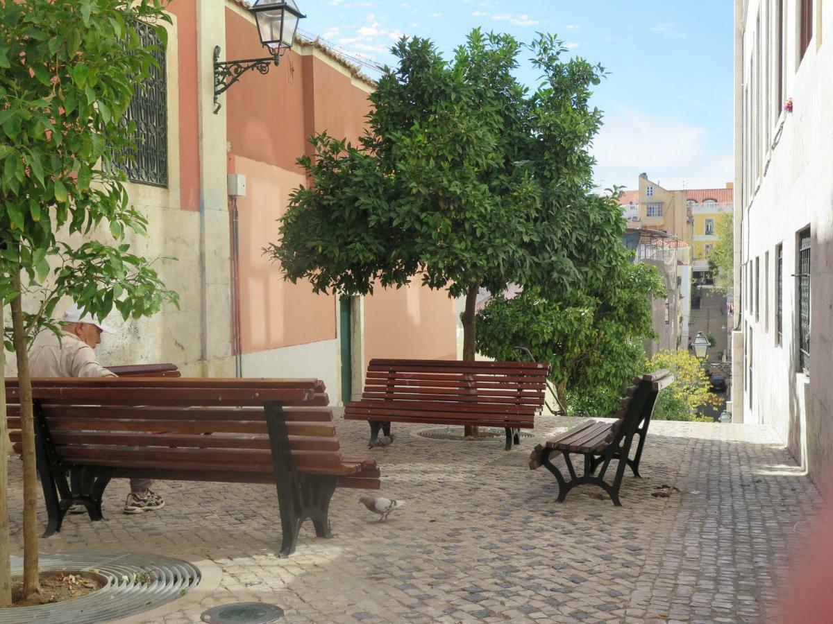Chiado Bairro Alto, Bright And Newly Renovated 3 Bedroom Apartment, Lisbon Historical Center Luaran gambar